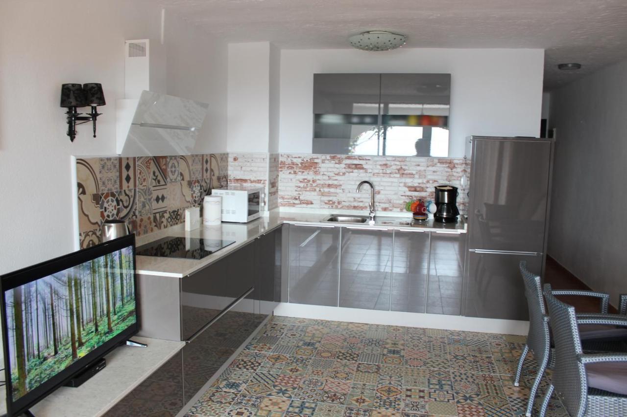 Апартаменты Casa Blanca - Sea View - First Line Плайя-дель-Инглес Экстерьер фото