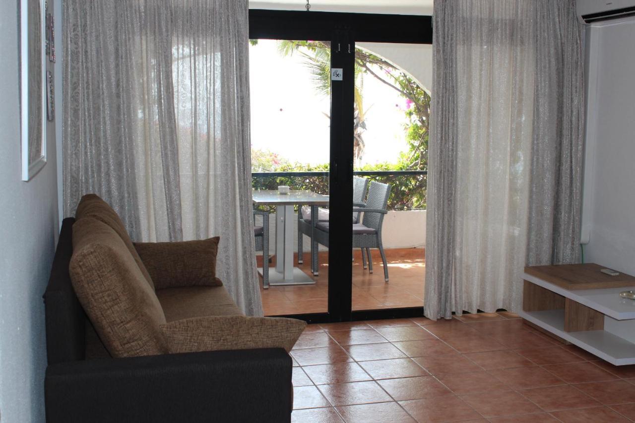 Апартаменты Casa Blanca - Sea View - First Line Плайя-дель-Инглес Экстерьер фото